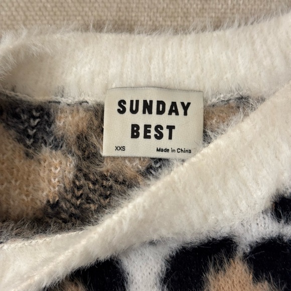 Aritzia sunday best leopard sweater xxs - Picture 3 of 4